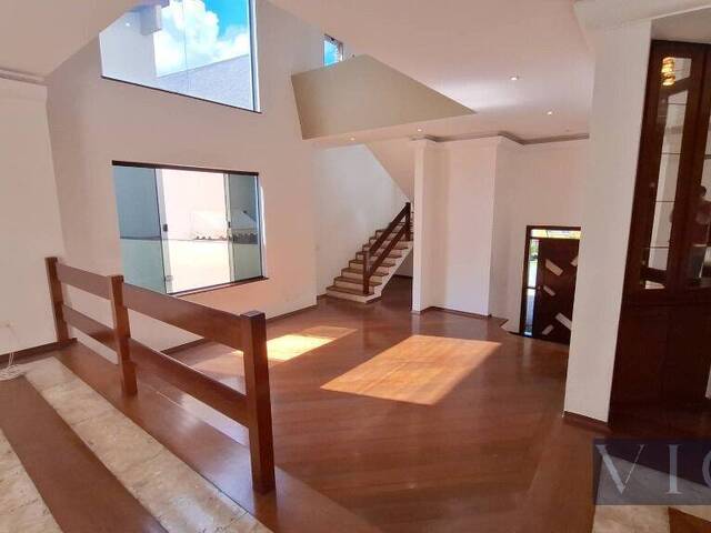 Casa para Locação em Santana de Parnaíba - 2