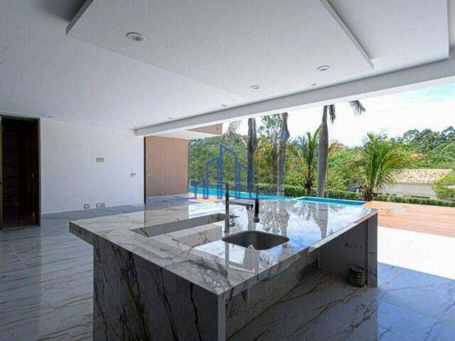 Casa para Venda em Santana de Parnaíba - 5