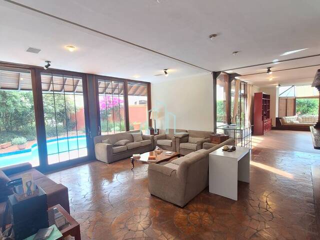 Casa para Locação em Santana de Parnaíba - 2