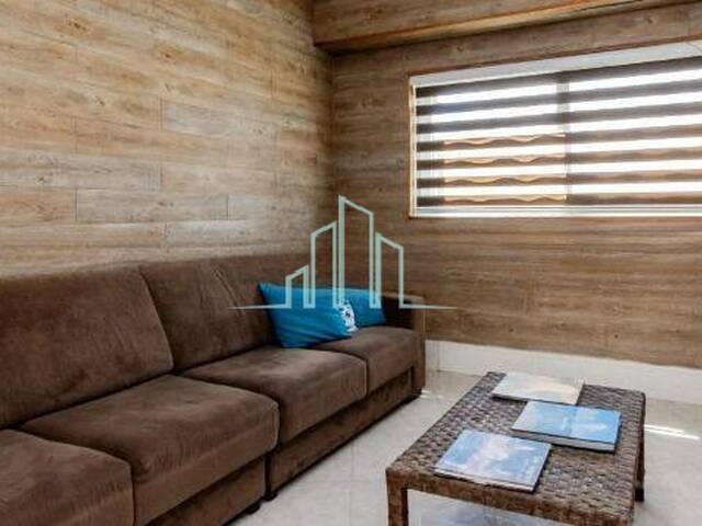 Casa para Venda em Santana de Parnaíba - 5