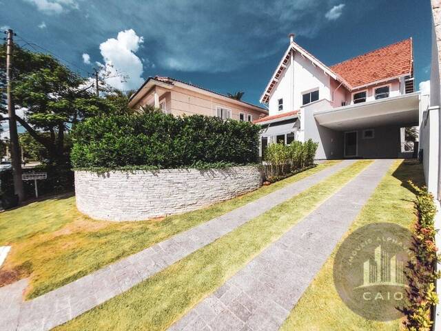 Casa para Locação em Santana de Parnaíba - 2