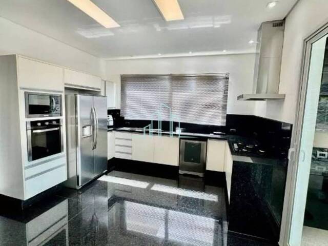 Casa para Locação em Santana de Parnaíba - 5
