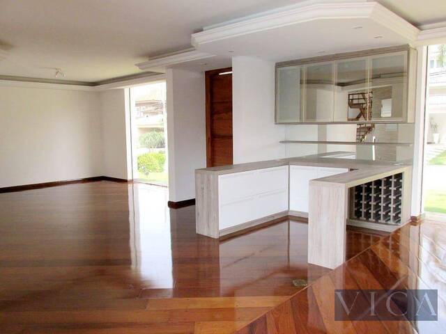 Casa para Locação em Santana de Parnaíba - 4