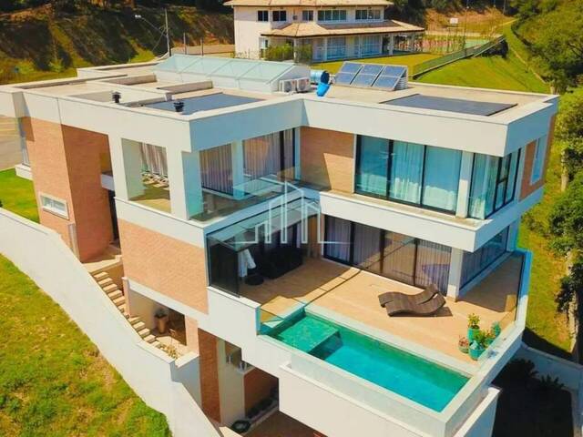 #621 CA - Casa para Venda em Santana de Parnaíba - SP