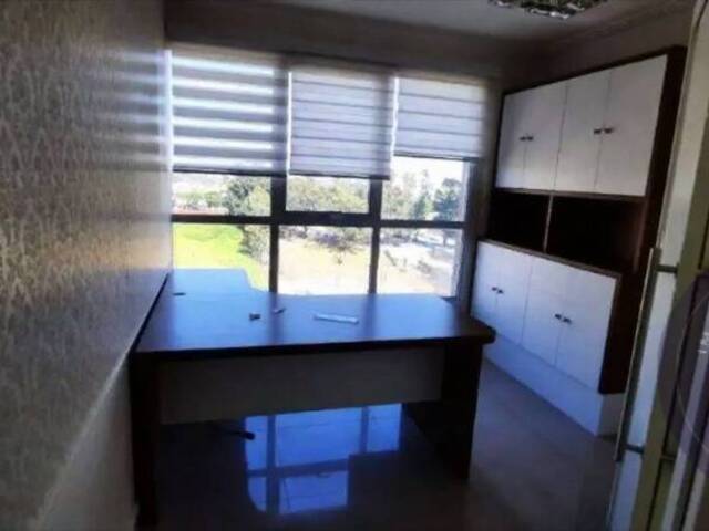 Sala para Venda em Barueri - 4