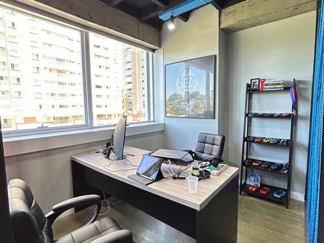 Sala para Venda em Barueri - 4