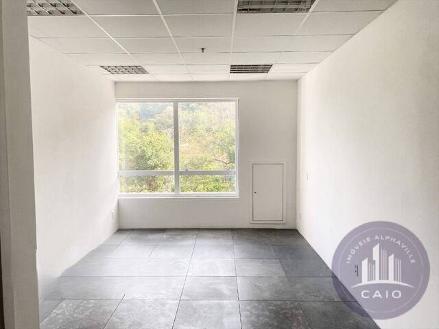 #750SA - Sala para Venda em Santana de Parnaíba - SP - 2
