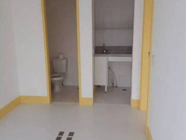 Sala para Venda em Barueri - 4