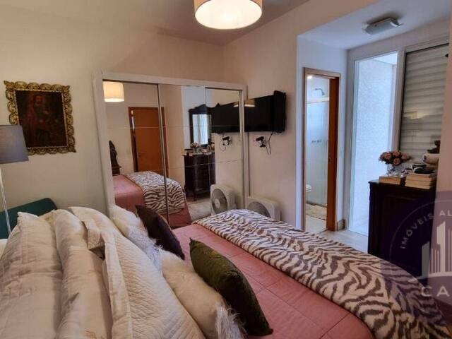 Apartamento para Venda em Santana de Parnaíba - 5