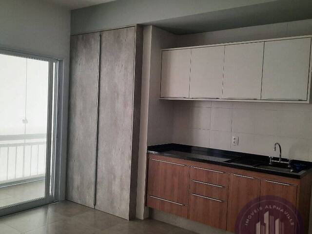 Apartamento para Venda em Santana de Parnaíba - 4