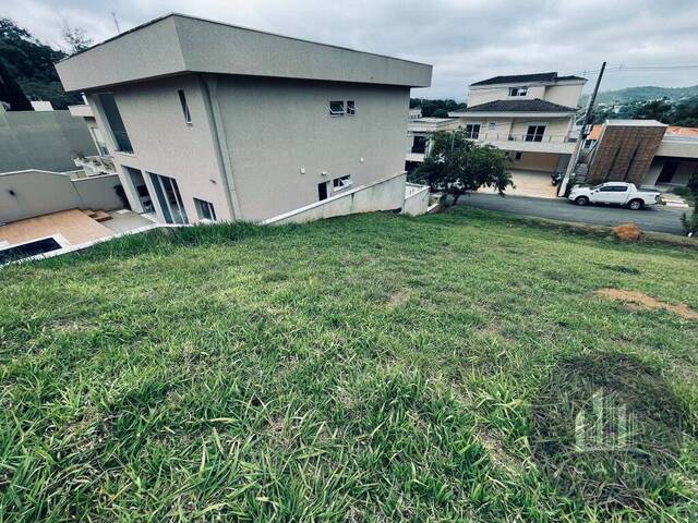 Terreno para Venda em Santana de Parnaíba - 5