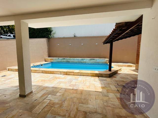 Casa para Venda em Santana de Parnaíba - 5