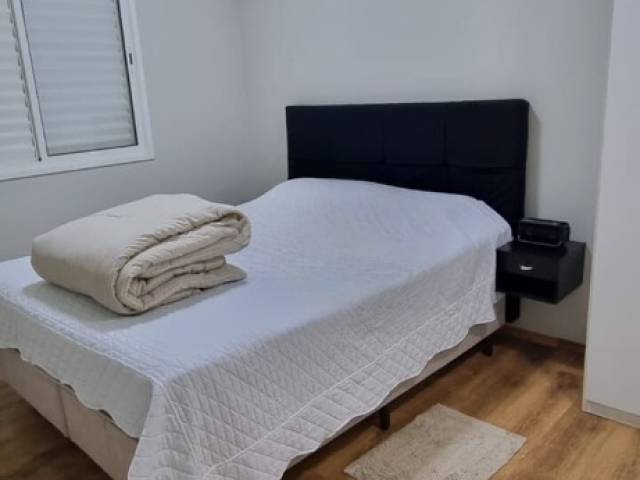 Apartamento para Venda em Santana de Parnaíba - 4