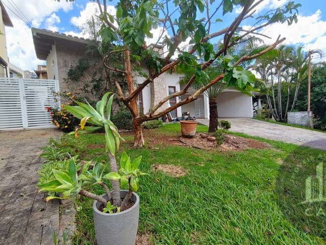 #894CA - Casa para Venda em Santana de Parnaíba - SP - 2