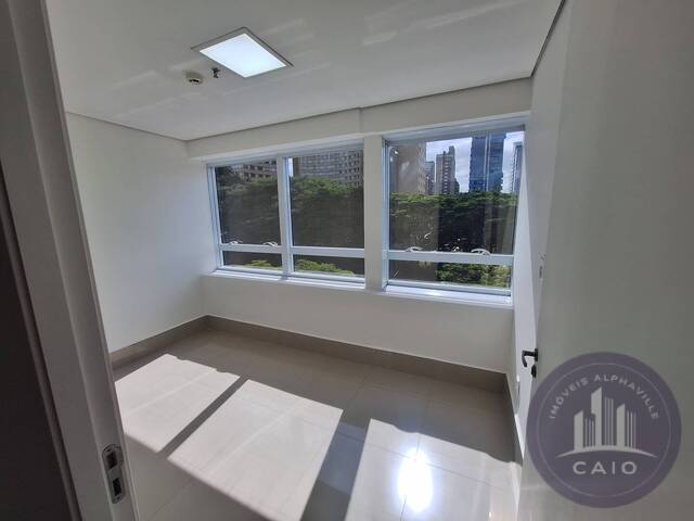 Sala para Venda em Barueri - 4