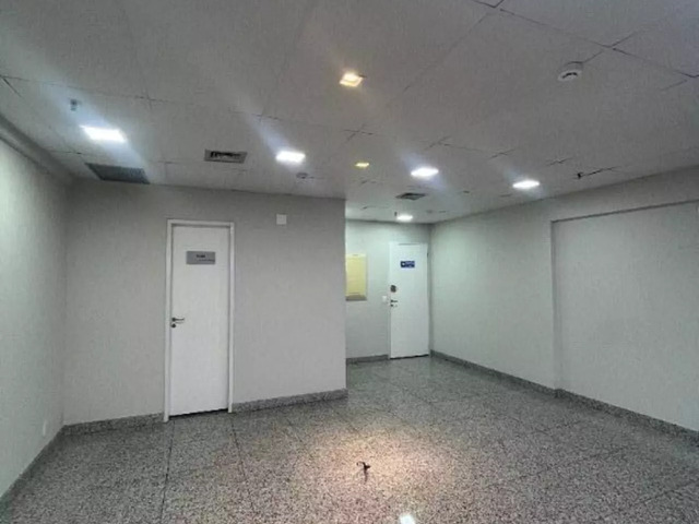 Sala para Venda em Barueri - 3