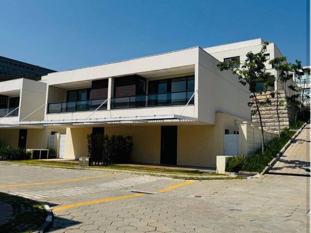 Locação em Alphaville - Santana de Parnaíba