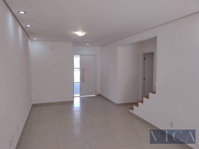 Casa para Locação em Santana de Parnaíba - 4