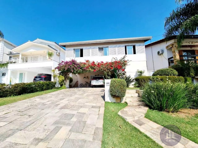 Casa para Venda em Santana de Parnaíba - 2
