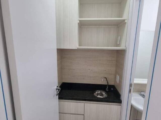 Sala para Venda em Santana de Parnaíba - 4