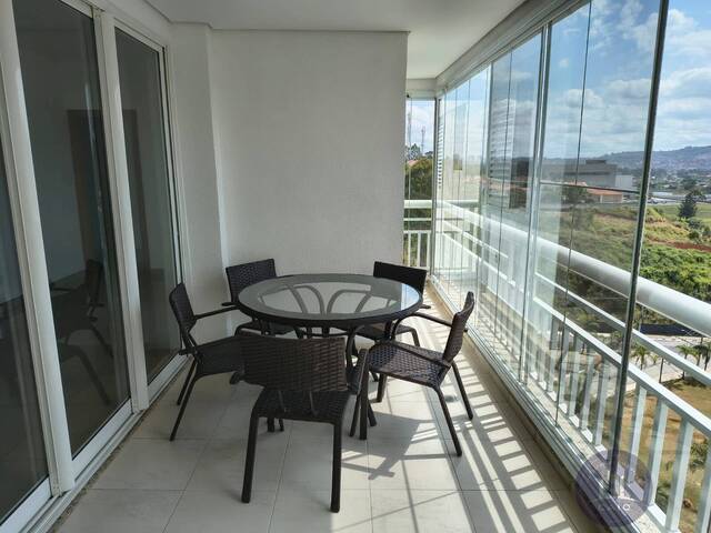 Apartamento para Locação em Santana de Parnaíba - 2