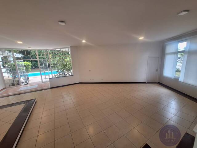 Casa para Venda em Santana de Parnaíba - 2