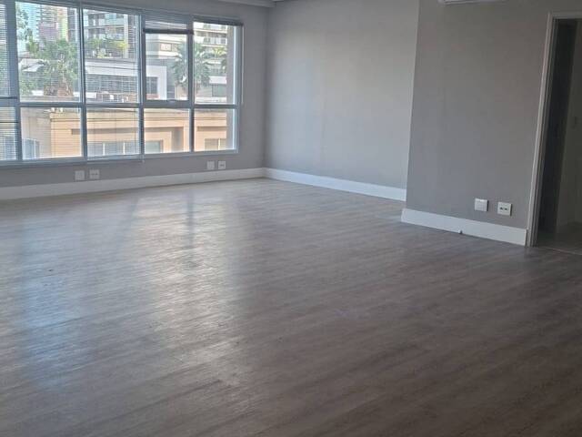 Sala para Locação em Barueri - 4