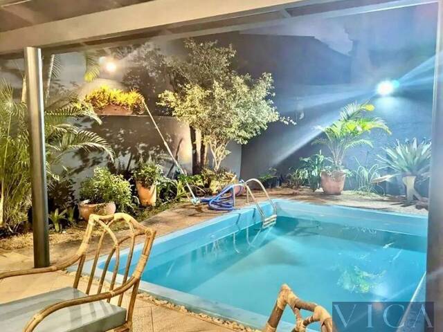 Casa para Venda em Santana de Parnaíba - 2