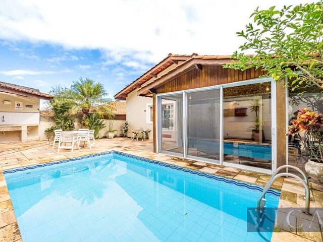 Casa para Venda em Santana de Parnaíba - 3