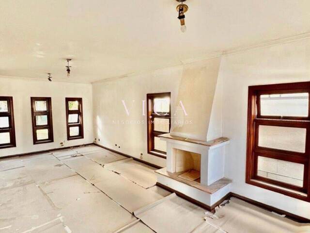 Casa para Venda em Santana de Parnaíba - 4
