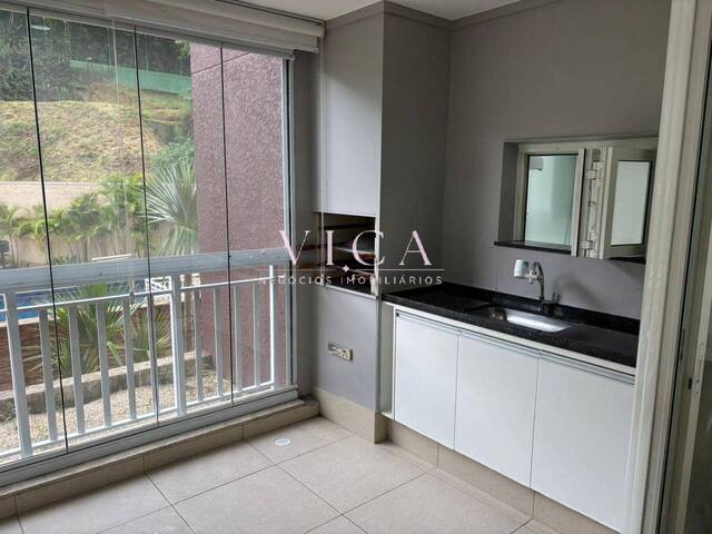 Apartamento para Venda em Santana de Parnaíba - 2