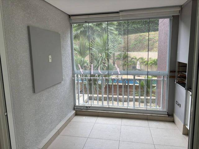 Apartamento para Venda em Santana de Parnaíba - 3