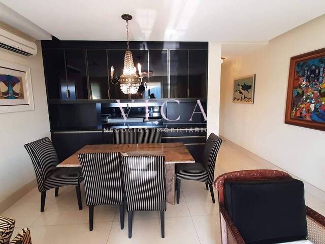 Apartamento para Venda em Santana de Parnaíba - 2