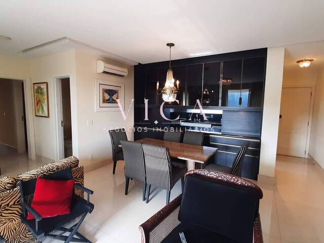 Apartamento para Venda em Santana de Parnaíba - 4