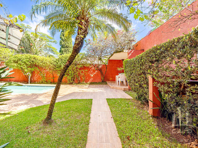 Casa para Venda em Santana de Parnaíba - 5