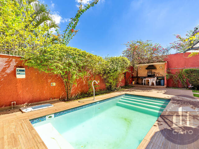 Casa para Venda em Santana de Parnaíba - 3