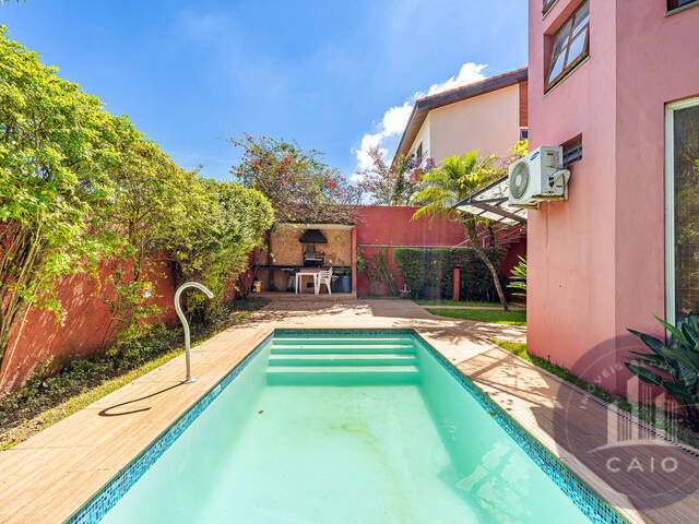 Casa para Venda em Santana de Parnaíba - 4