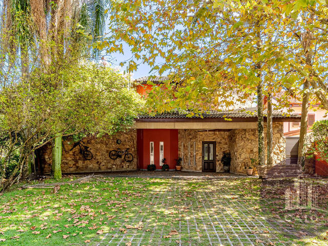 Casa para Venda em Santana de Parnaíba - 2