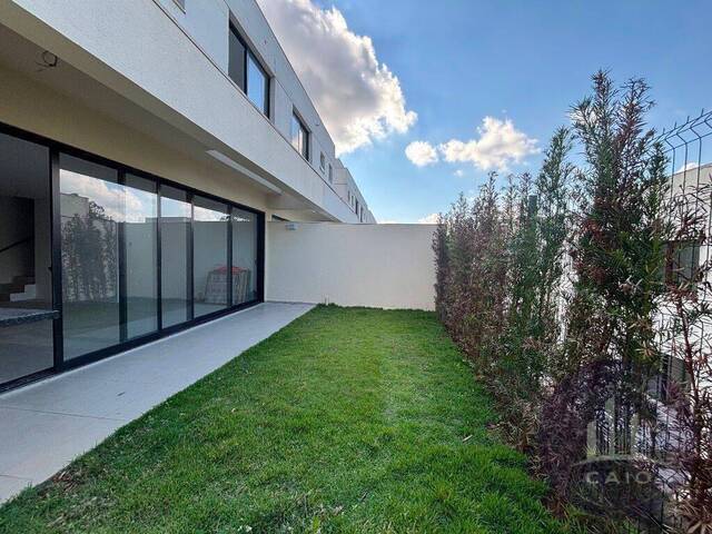 #893CA - Casa para Venda em Santana de Parnaíba - SP